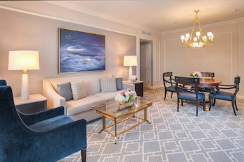 Suite, 1 Bedroom, City View