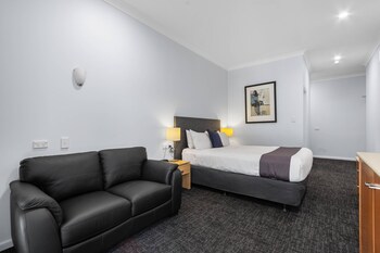 Deluxe Room, 1 Queen Bed