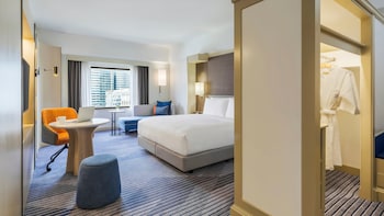 Premium Room, 1 King Bed