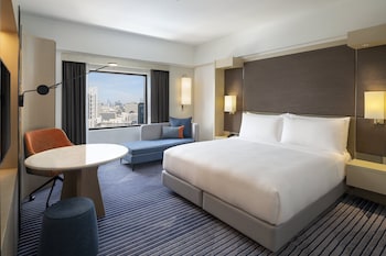 Standard Room, 1 King Bed