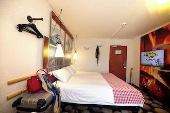 Room, 2 Twin Beds (MyRoom By Sophie)