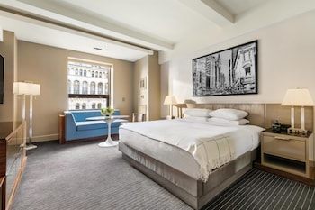 Deluxe Room, 1 King Bed
