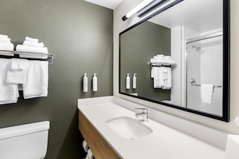 Room, 2 Queen Beds (Hearing)