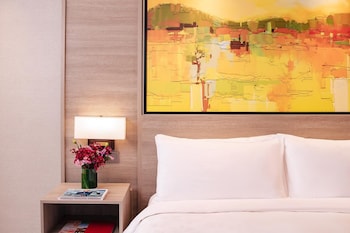 Premier Room, 1 King Bed