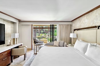 Room, 1 King Bed, Patio