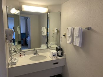 Suite, 2 Double Beds, Non Smoking