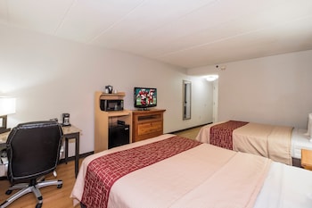 Deluxe Room, 2 Queen Beds, Non Smoking