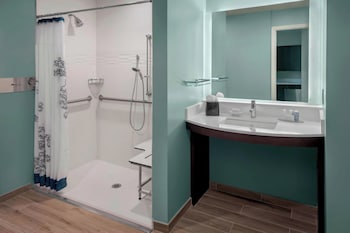 Studio, Multiple Beds, Balcony, Partial Ocean View
