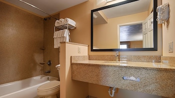 Standard Room, 2 Double Beds, Non Smoking