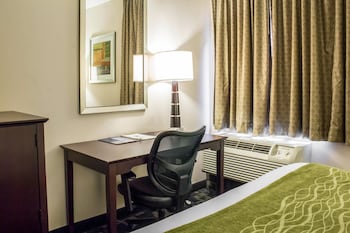 Standard Room, 2 Queen Beds, Non Smoking