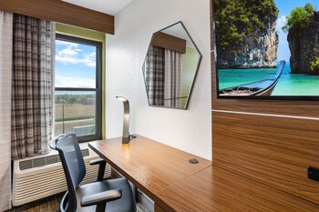 Standard Room, 2 Double Beds