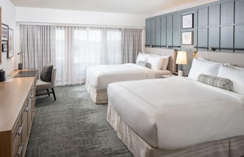 Deluxe Room, 2 Queen Beds