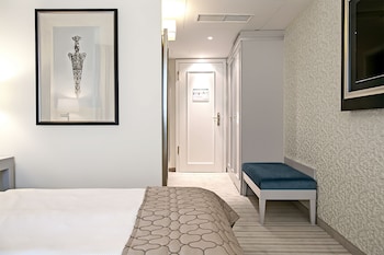 Superior Single Room