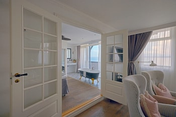Suite, Sea View (Without Spa Access)