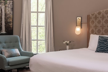 Cayuga Suite