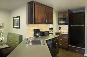 Deluxe Suite, 2 Bedrooms