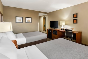 Standard Room, 2 Double Beds, Non Smoking