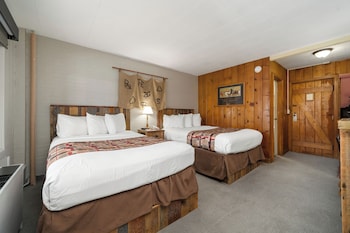Standard Room, 2 Double Beds