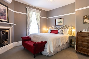 Suite, Fireplace (Chesney Suite: 2 rooms)