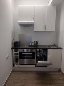 Standard Apartment, Multiple Beds (Cozy Sitting Corner)