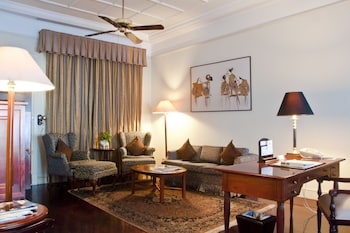 Majapahit Legendary Suite King Bed