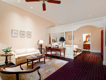 Heritage Suite Twin Bed