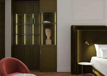 Double Room, 1 King Bed