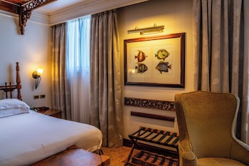 Deluxe Double Room, Garden View