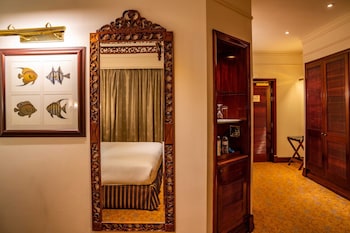 Executive Room, City View