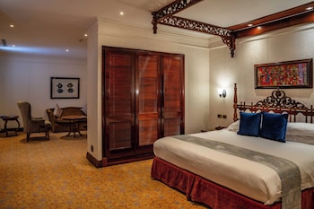 Executive Studio Suite