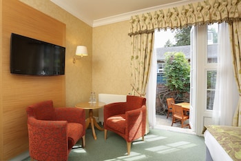 Spacious Double Room - Garden Lodge