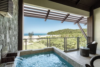 Ocean Wing Junior Suite Seaview