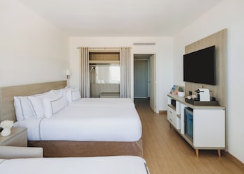 Double Room (With Sofa Bed) (3 Adults)