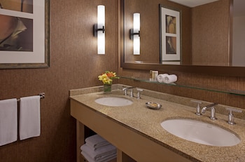 Room, 1 King Bed, Accessible