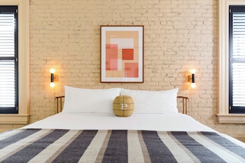 Superior Loft, 1 King Bed (The King Loft)