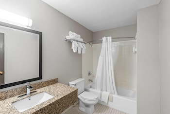 Standard Room, 1 King Bed