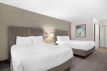 Standard Room, 2 Queen Beds, Non Smoking, Refrigerator & Microwave (Non Pet Friendly)