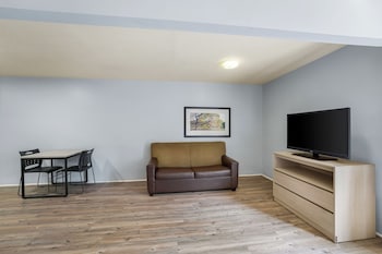 Premium Suite, Multiple Beds, Non Smoking