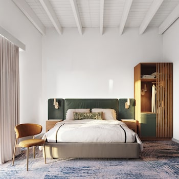Room, 1 Queen Bed (Heritage)