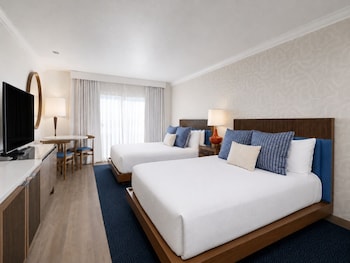 Room, 2 Queen Beds (Pierside 2 Queen Rooms)