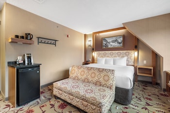 Mountain View King Suite
