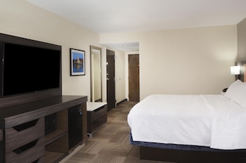 Studio, 1 King Bed with Sofa bed, Hearing Accessible, Microwave (Hearing)