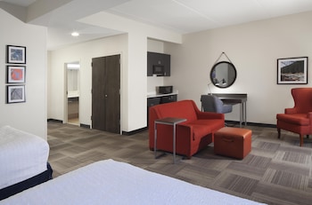 Studio, Multiple Beds, Mobility Accessible, Microwave