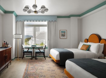 Room, 2 Queen Beds (Coastal View)