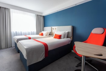 Standard Room, 2 Twin Beds (with Free Hot Breakfast)
