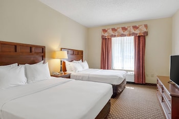 Suite, 2 Queen Beds, Non Smoking