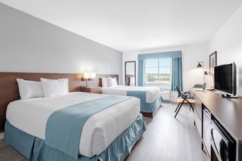 Standard Room, 2 Queen Beds (Dog Friendly)