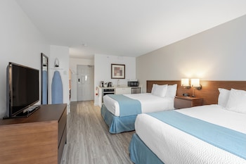 Room, 2 Queen Beds, Kitchenette