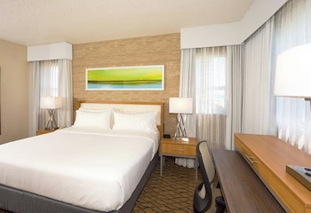Suite, 1 King Bed, Ocean View