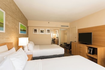 Standard Room, 2 Double Beds